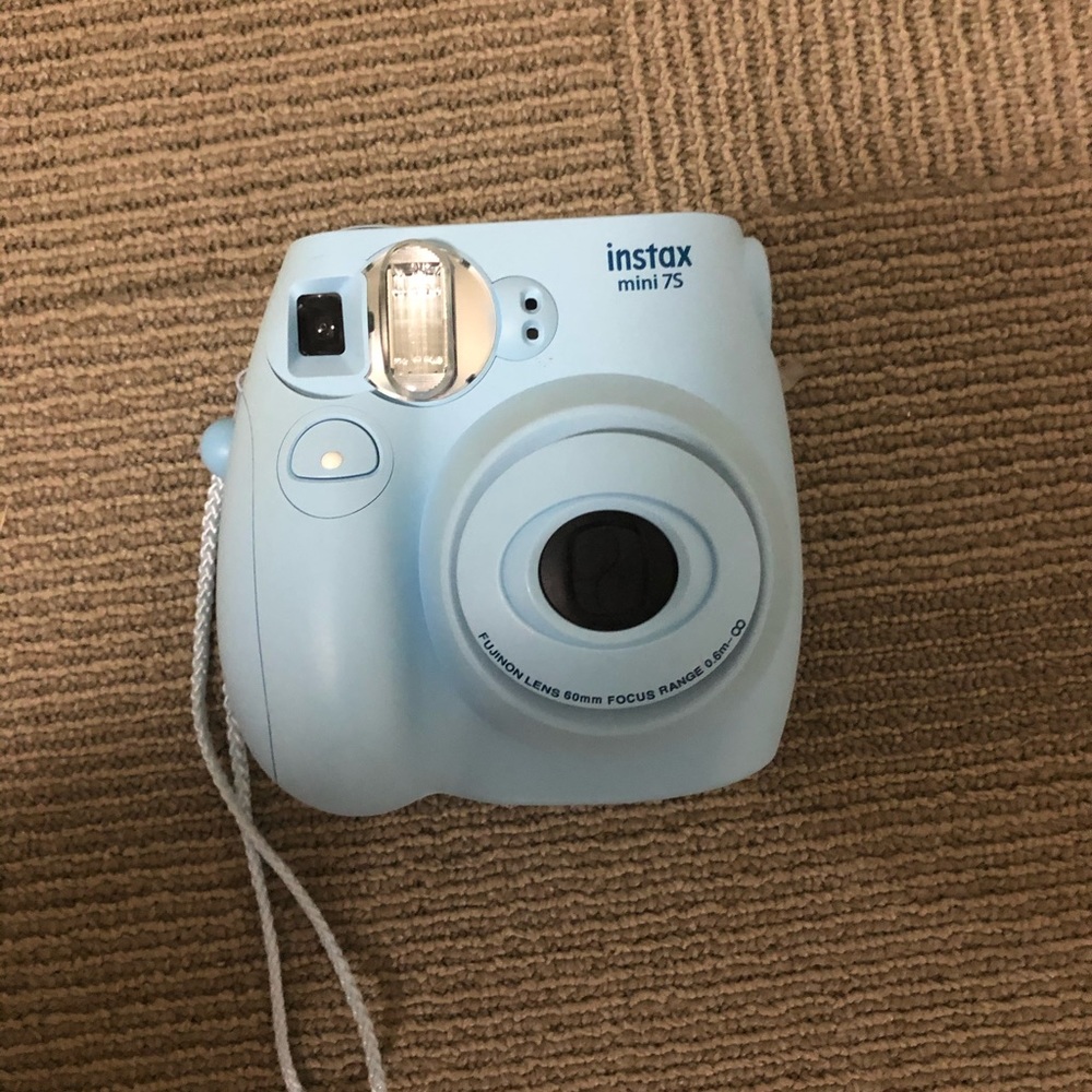 Fujifilm intax mini 75 camera